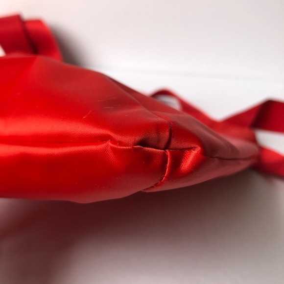 BRIC’S red nylon crossbody EUC - Picture 9 of 12